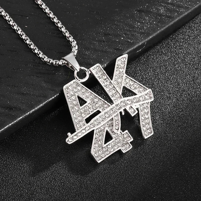 Fashion Hip Hop Bing Ice Crystal Letter Xo Necklace Cubic Zirconia Pendant Men's Hip Hop Rock Amulet Jewelry